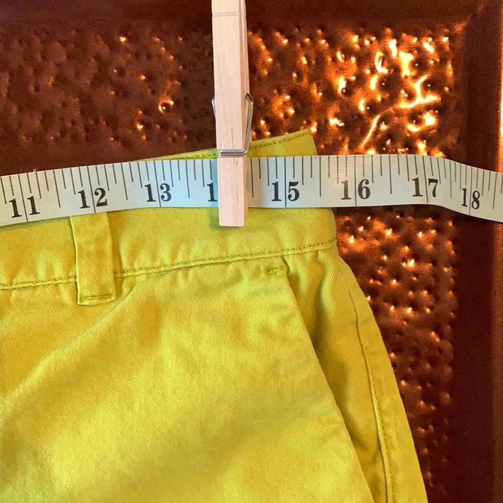 Ann Taylor Loft original fit shorts Size 6